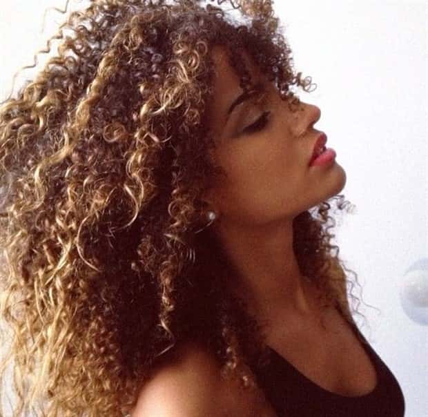 Beautiful Mulatto Women (26 photos)