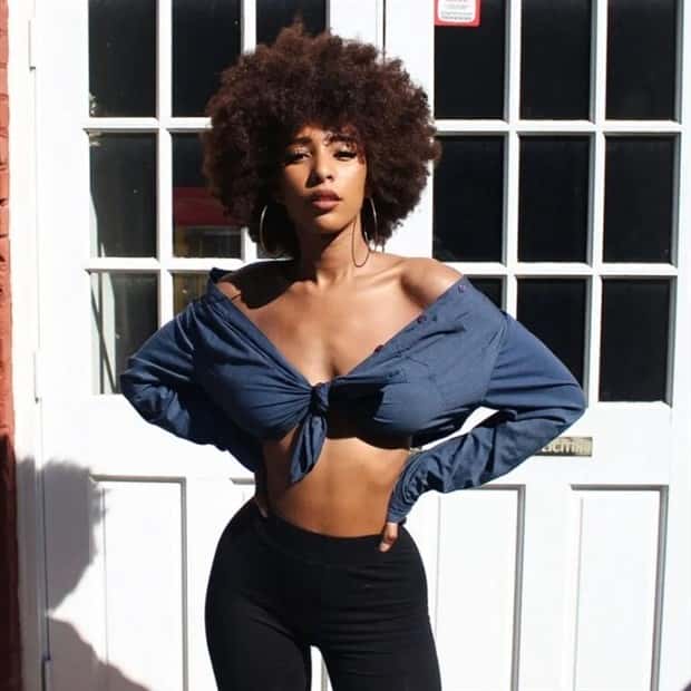Beautiful Mulatto Women (26 photos)