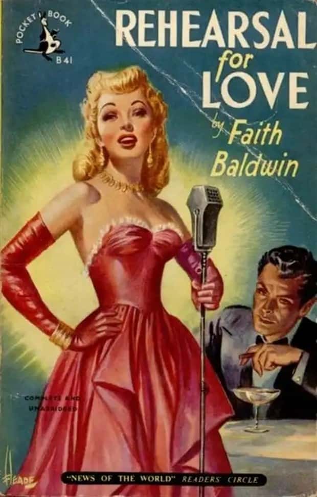 Retro Beauties on 1940s–1960s Covers (30 photos)