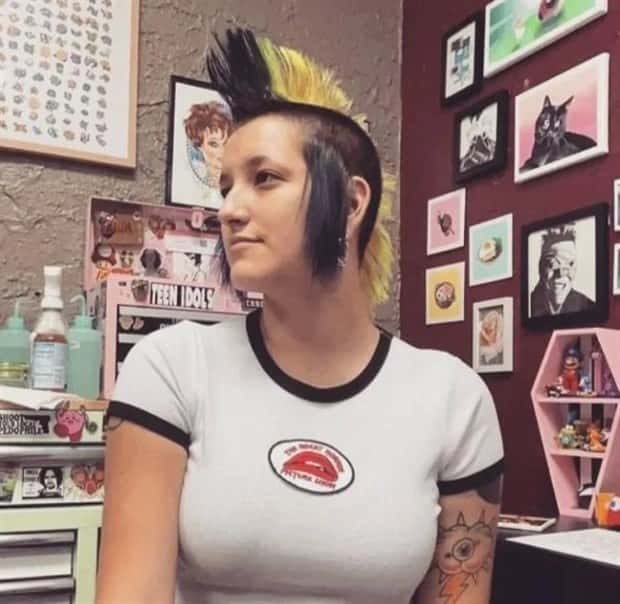 Strange Haircuts that Cannot Go Unnoticed #43 (22 photos)