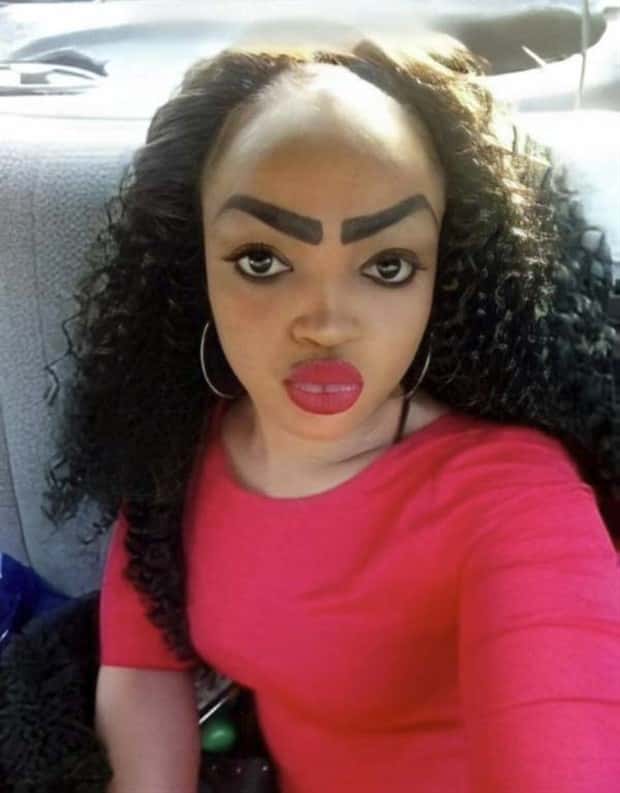 wild eyebrows 1 Wild Eyebrows That Will Make You Blink (27 photos)