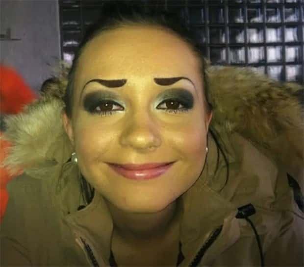 wild eyebrows 18 Wild Eyebrows That Will Make You Blink (27 photos)