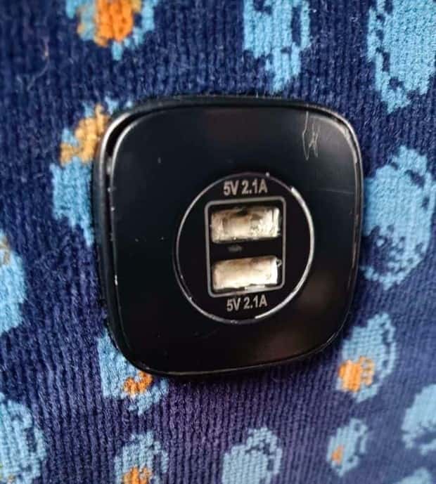 30 Awkward Encounters During Public Transit (30 photos)