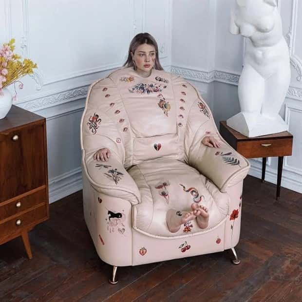22 Images of Skill Paired With Questionable Taste (22 photos)