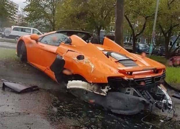Smashed Supercars Every Driver Hates Seeing (25 photos)