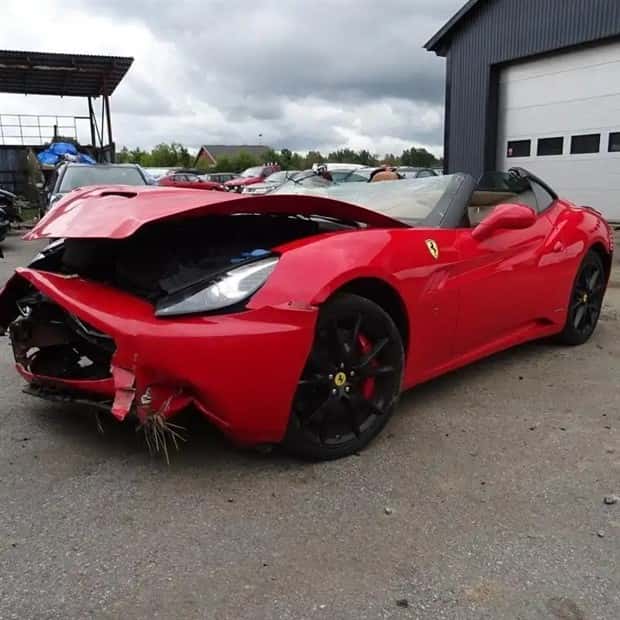 Smashed Supercars Every Driver Hates Seeing (25 photos)