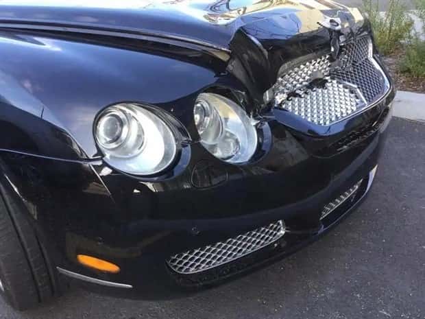 Smashed Supercars Every Driver Hates Seeing (25 photos)