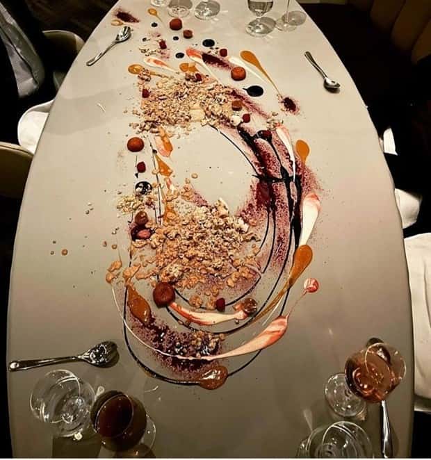 Very Strange Food Serving Ideas #32 (23 photos)