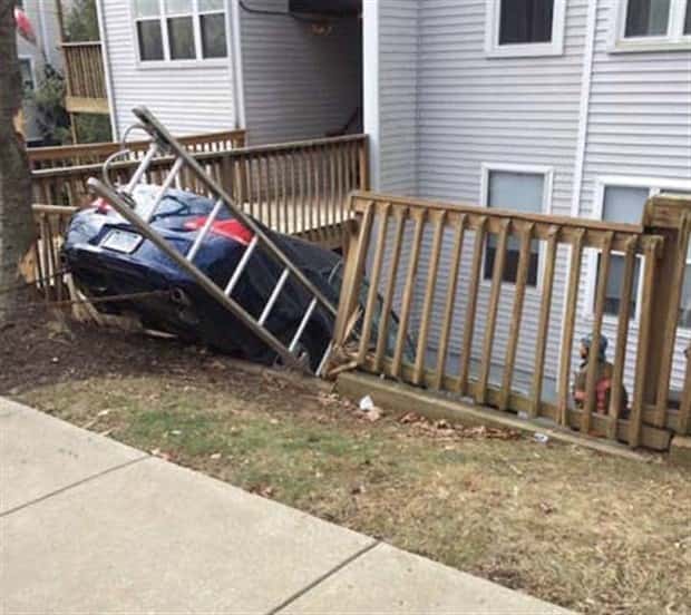 Insane Driving Fails #28 (23 photos)