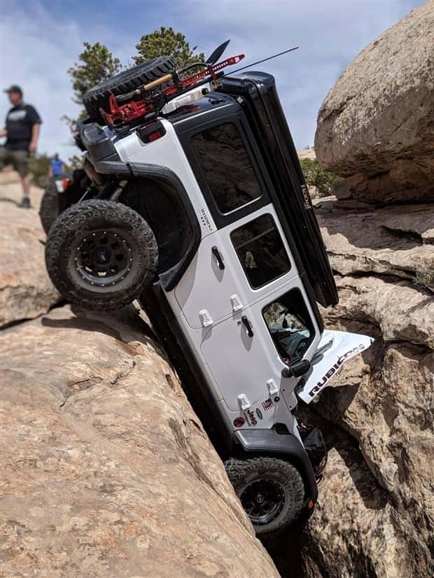 Insane Driving Fails #28 (23 photos)