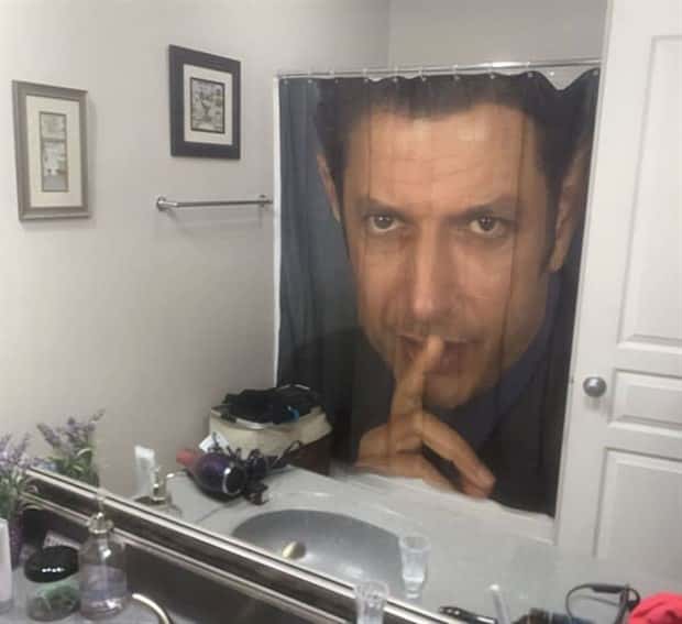 Shower Curtains Are Judgmental Bathroom Art (39 photos)