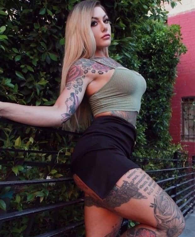 girls and tattoos 23 Hot Tattooed Girls #33 (24 photos)