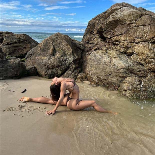 Hot Flexible Girls #10 (18 photos)