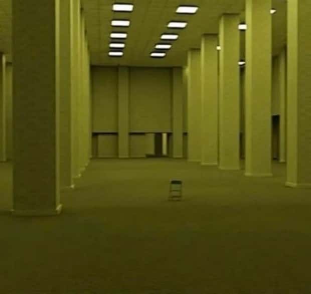 25 Empty Spaces That Quietly Disturb Minds (25 photos)