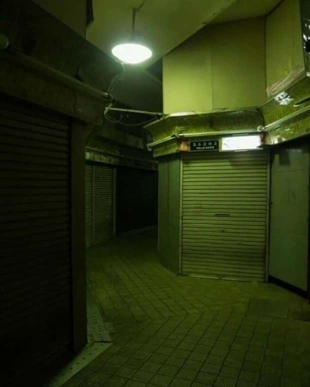 25 Empty Spaces That Quietly Disturb Minds (25 photos)