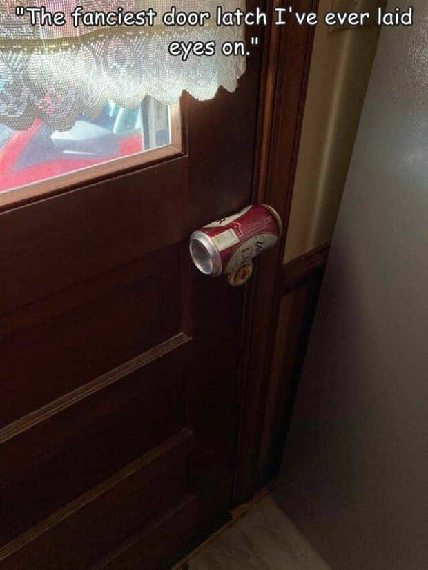 Interesting Pictures with Captions #204 (22 photos)