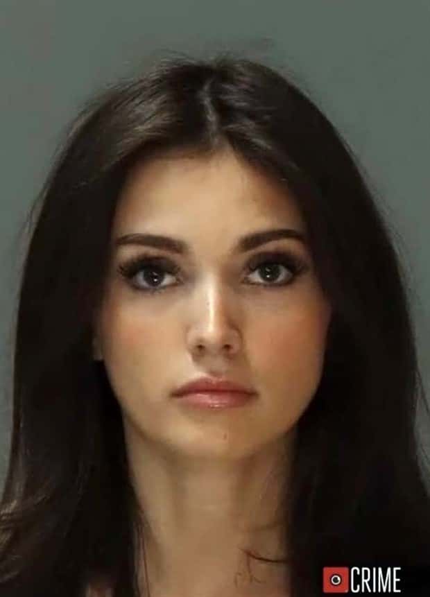 22 Pretty Girls That Ended Up in Mugshots (22 photos)