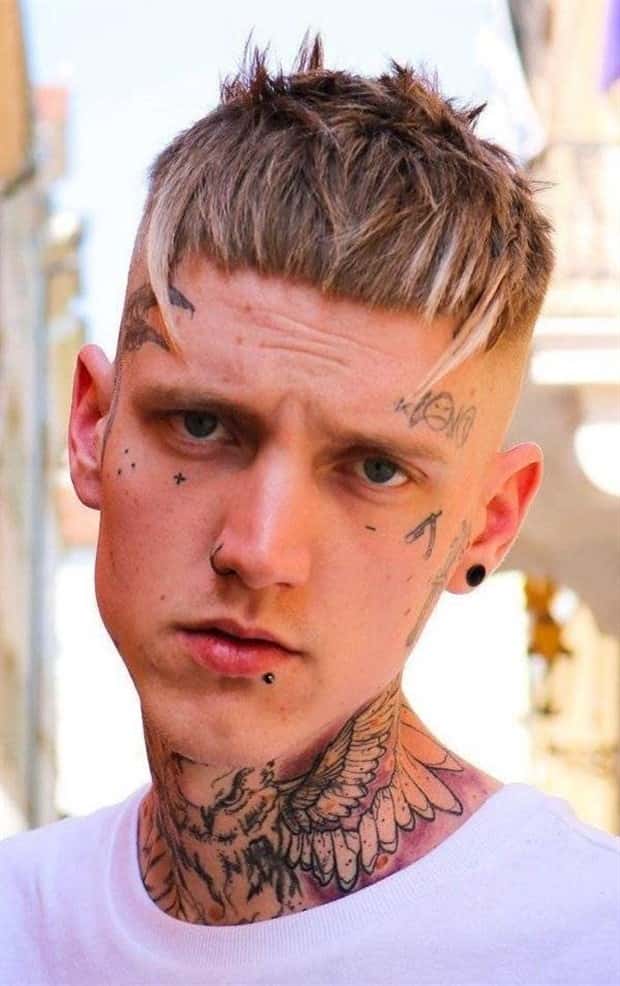 Strange Haircuts that Cannot Go Unnoticed #44 (23 photos)