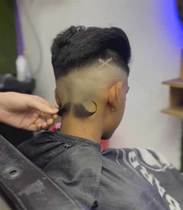 Strange Haircuts that Cannot Go Unnoticed #44 (23 photos)