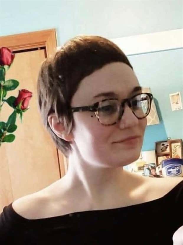 Strange Haircuts that Cannot Go Unnoticed #44 (23 photos)