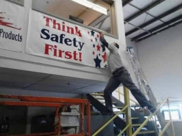 Ridiculous Safety Fails #29 (23 photos)