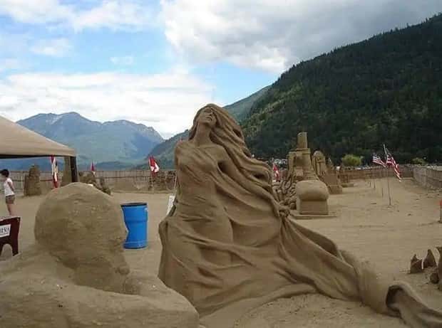 24 Sand Sculptures That Truly Stand Apart (24 photos)