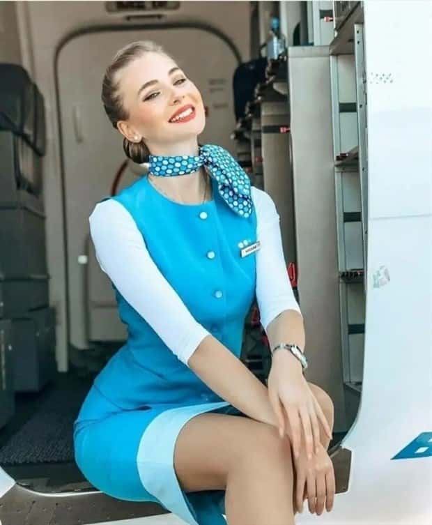 Charming Flight Attendants Slaying The Skies (24 photos)