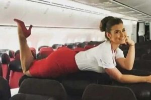 Charming Flight Attendants Slaying The Skies (24 photos)