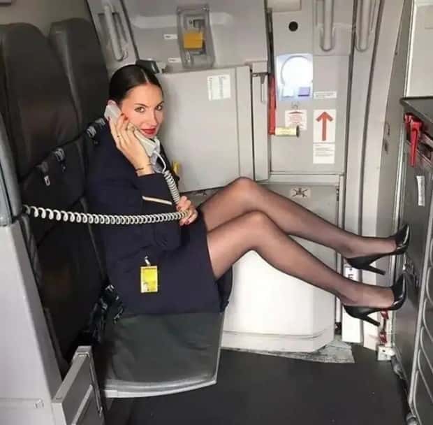 Charming Flight Attendants Slaying The Skies (24 photos)