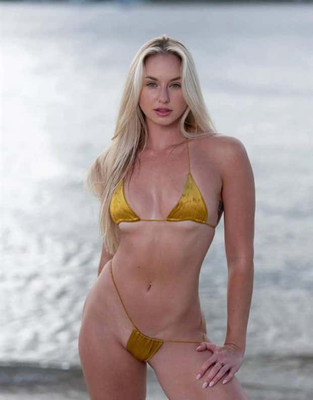 Hot Bikini Girls #78 (21 photos)