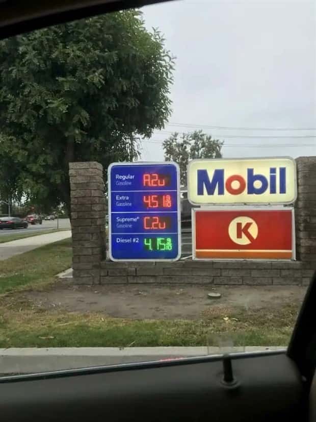 26 Software Glitches That Require Urgent Patching (26 photos)