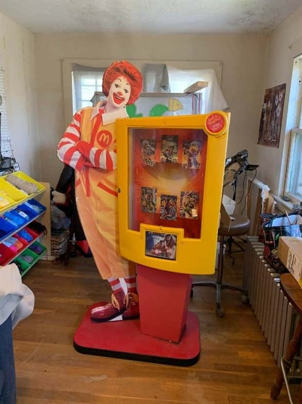 Strange Things Found in Thrift Stores #34 (20 photos)