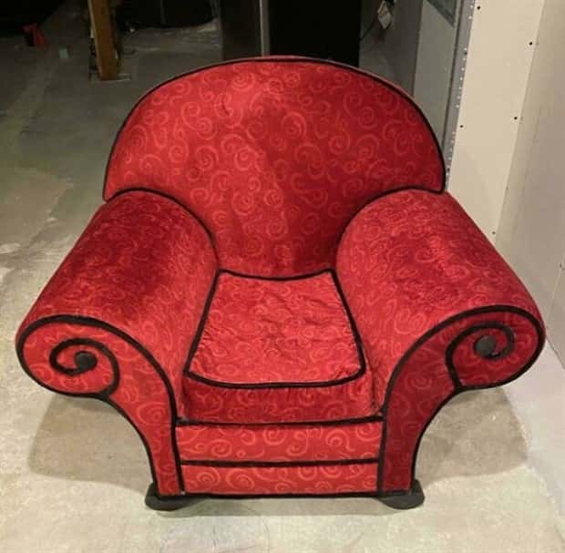 Strange Things Found in Thrift Stores #34 (20 photos)