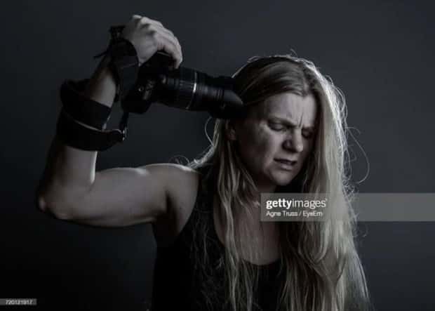 25 Ridiculous Stock Images That Make Zero Sense (25 photos)