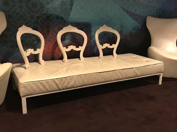 Couches So Bad They’re Performance Art (24 photos)