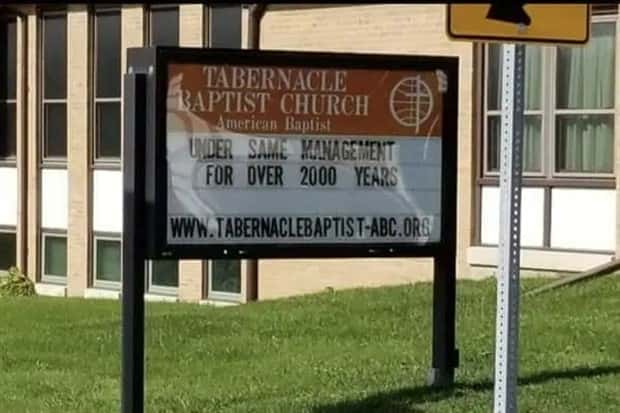 amusing church signs 20 Funny Church Signs That Preach Humor (30 photos)