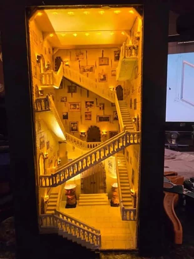 Artistic Bookends With Miniature Dioramas Inside (24 photos)