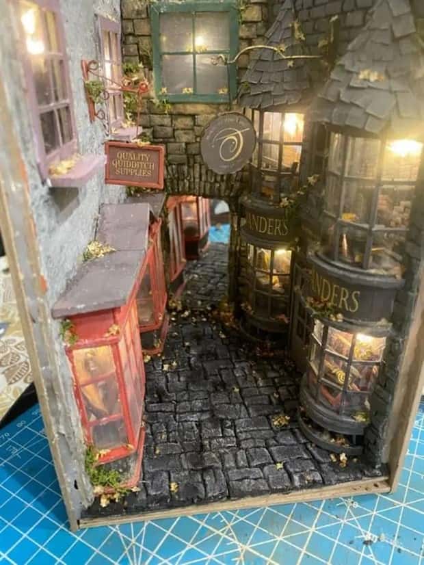 Artistic Bookends With Miniature Dioramas Inside (24 photos)