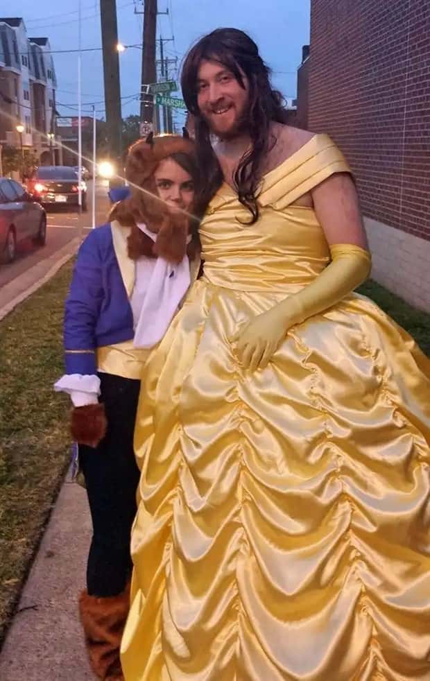 18 Couples Outfits That Prove True Sync (18 photos)