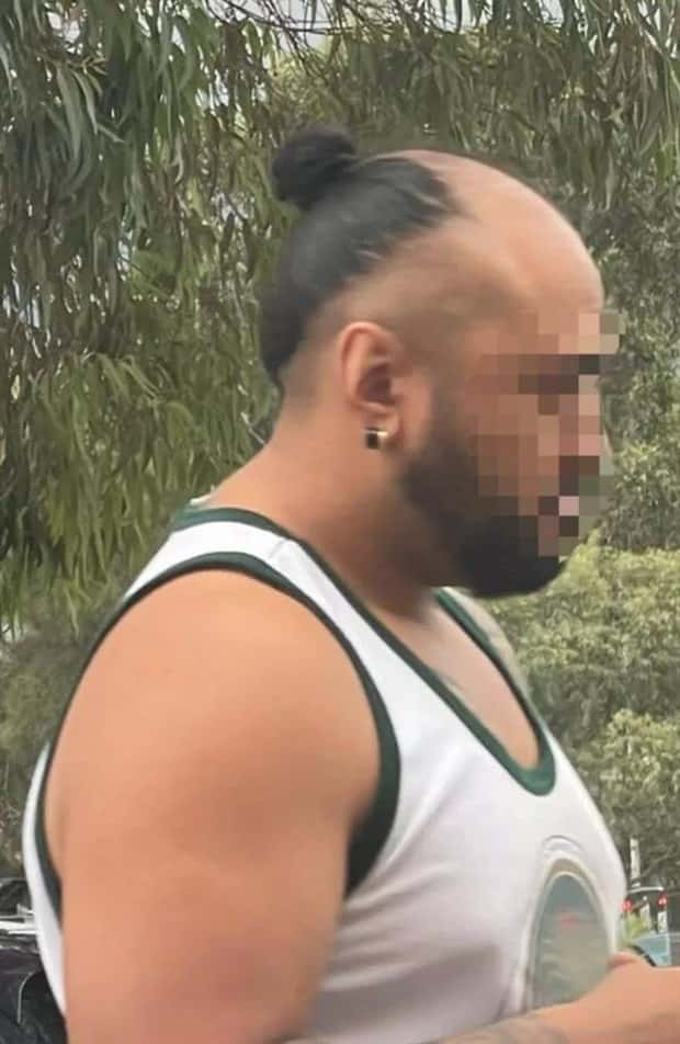 crazy hairdos 21 Strange Haircuts that Cannot Go Unnoticed #45 (24 photos)