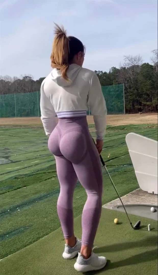 Hot Girls in Yoga Pants #66 (24 photos)