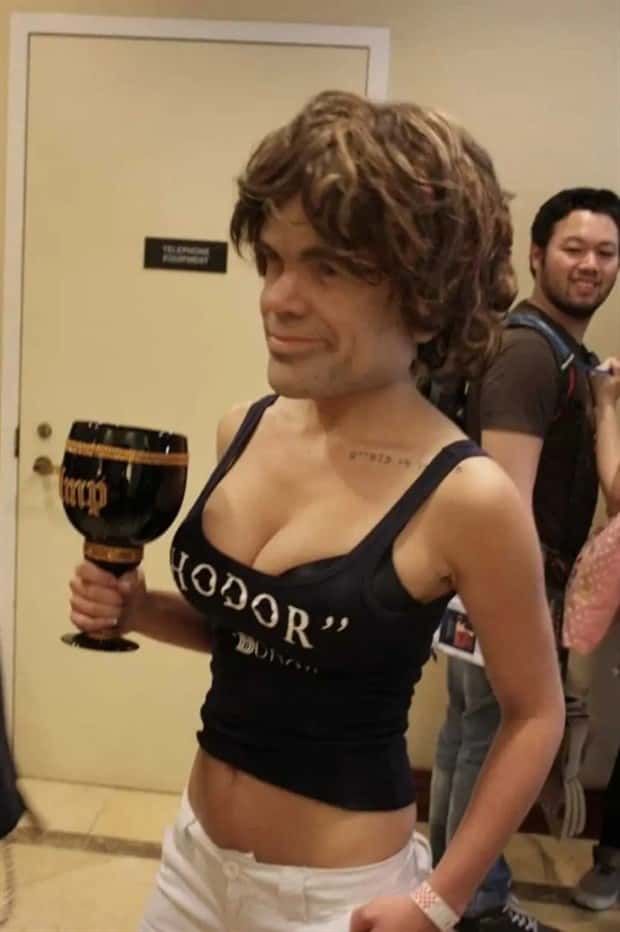 Cosplays So Messed Up They’re Brilliant (32 photos)