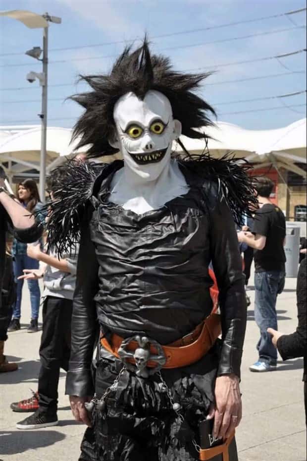 Cosplays So Messed Up They’re Brilliant (32 photos)