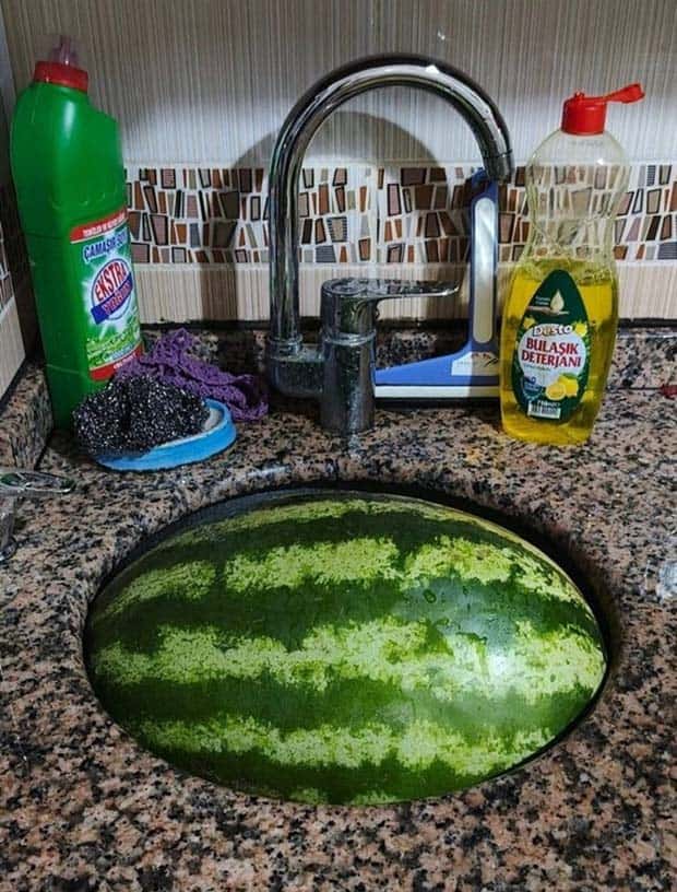 Oddly Perfect Matches You Can’t Ignore (30 photos)