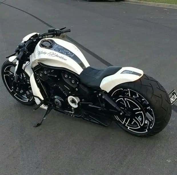 Wild Motorcycles That Redefine Two Wheelers (24 photos)