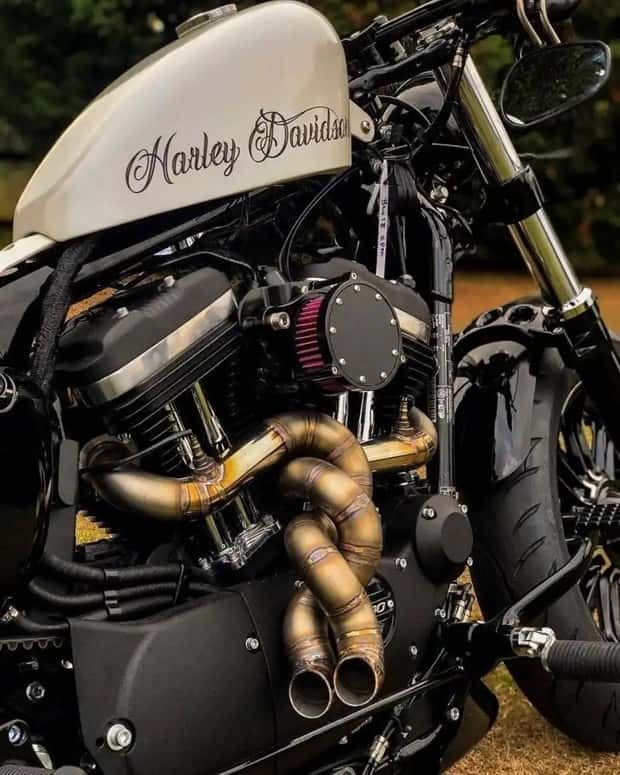 Wild Motorcycles That Redefine Two Wheelers (24 photos)