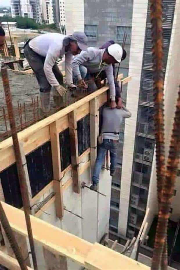 Ridiculous Safety Fails #30 (20 photos)