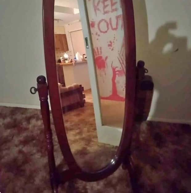 selling mirrors online 16 Selling Mirrors Leads To Fun Unexpected Problems (25 photos)