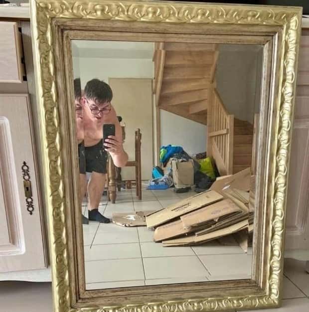 selling mirrors online 24 Selling Mirrors Leads To Fun Unexpected Problems (25 photos)