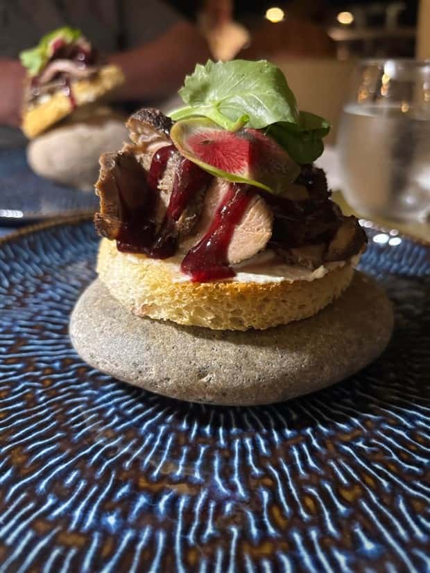 strange food serving ideas 15 Very Strange Food Serving Ideas #33 (20 photos)